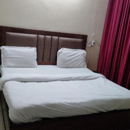 Hotel Diamond Palace 45C Chandīgarh Eksteriør billede