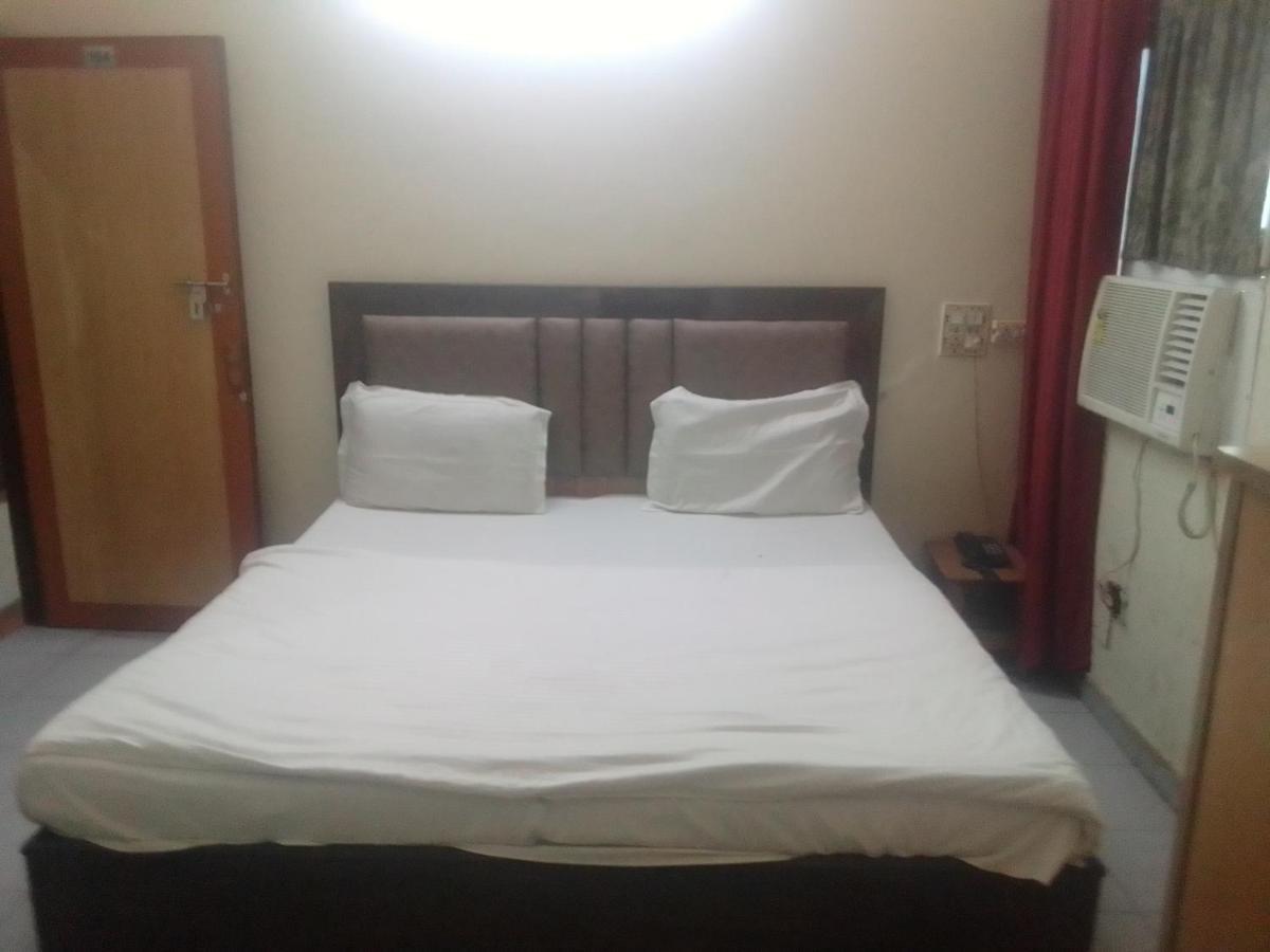 Hotel Diamond Palace 45C Chandīgarh Eksteriør billede